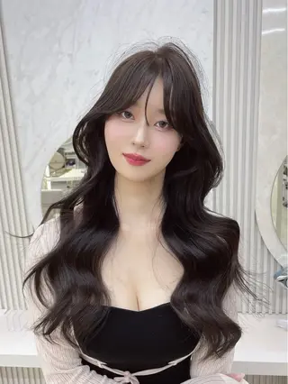 ロング 顔周り/透明感カラー /韓国ヘア/TAKUのヘアスタイル