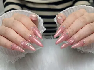 ミディアム Pio Mielのネイルデザイン