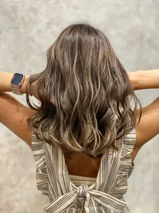 カラー 穐田 航のヘアスタイル