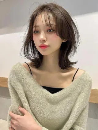 ミディアム 青木 りおのヘアスタイル