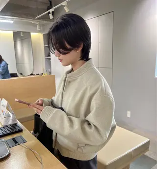 ショート MARU レイヤー/パーマのヘアスタイル