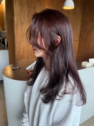 セミロング cocoro /レイヤーカットのヘアスタイル