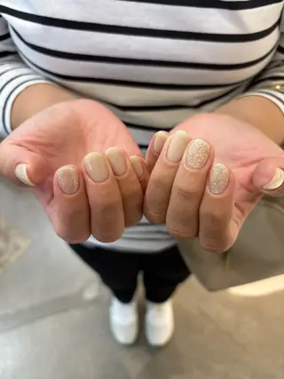 ネイル whitepaper 🎀airiのネイルデザイン