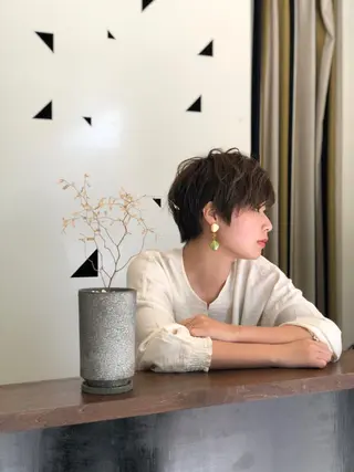 ショート 顔周りデザイン/ ママ美容師/濱ほのかのヘアスタイル