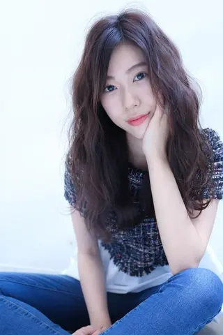 ミディアム ヘアアレンジ パーマ カラー ブリーチ/ヘアケア/ 艶髪/イギチハルのヘアスタイル