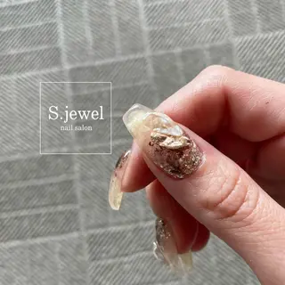 ネイル S♡JEWEL所属・S. JEWELのネイルデザイン