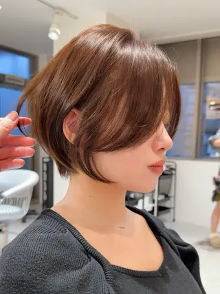 ショート カラー 🌟透明感カラー× 小顔カット いっせいのヘアスタイル