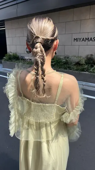セミロング ヘアアレンジ ⭐️ アユミ⭐️のヘアスタイル
