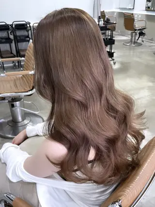 ロング リン🔔ボブ cut ベージュカラー🤎のヘアスタイル
