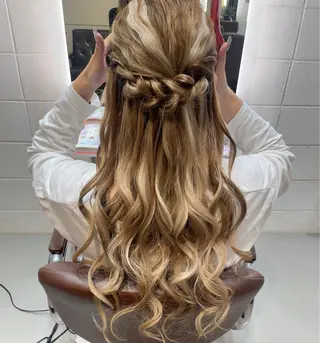 ロング ヘアアレンジ 🖤ROSEL／ KUREA🖤のヘアスタイル