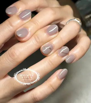 ネイル オフザリップパーク Asamiのネイルデザイン