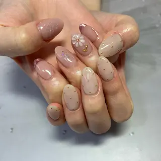 ネイル mahalo nail salon所属・野々山 亜美のネイルデザイン