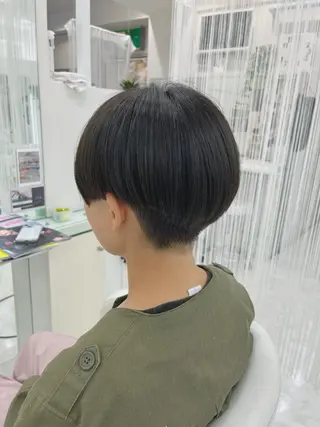 ショート カラー hair  Freak所属・山森 大地のヘアスタイル