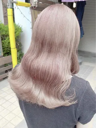 セミロング カラー 韓国ヘア特化💍 tiam💍ブリーチのヘアスタイル