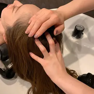 ロング うたな .のヘアスタイル