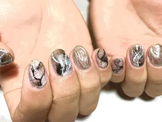メンズ ネイル メンズトータルビューティーwellnessMARCA所属・【メンズ美容】 三浦かえでのネイルデザイン