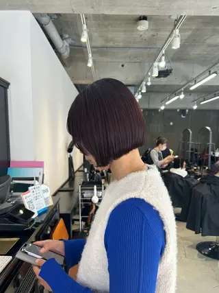 ミディアム SISTA自由が丘所属・" RYO "のヘアスタイル