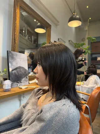 ミディアム roraima所属・村河 冬稀のヘアスタイル