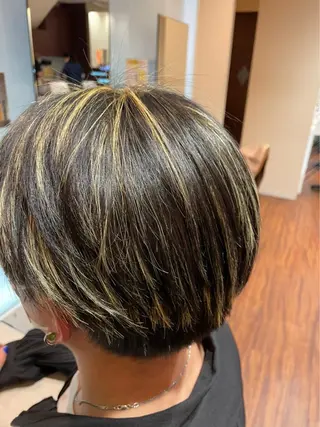 ショート カラー WILLOW'S所属・川島悠人 ✂️WILLOW'Sのヘアスタイル