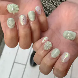 ネイル 鈴木 まゆのネイルデザイン