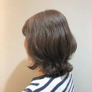 ショート カラー 丸山 明日香のヘアスタイル