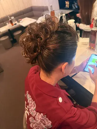 ヘアアレンジ Salon de luz所属・山口 華歩のエステ・リラクイメージ