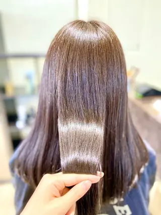 ロング カラー 太田 未来のヘアスタイル