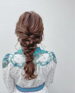 ロング ヘアアレンジ GRANLUSSO 〜グランルッソ駅前店所属・木口 嘉美のヘアスタイル