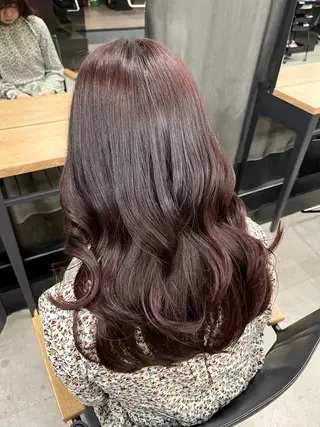 セミロング カラー miku🧸 ／韓国艶髪のヘアスタイル