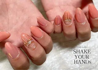 ネイル ネイルスタジオ シェイクユアハンズのネイルデザイン