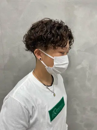 ミディアム パーマ 村山 豪歩のヘアスタイル
