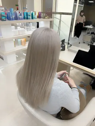 ロング kenje luscaのヘアスタイル