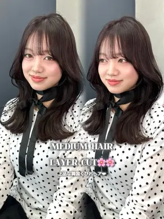 セミロング カラー ヘアアレンジ youres hair東新宿店所属・新宿⌇韓国風ヘア ⌇透明感カラーのヘアスタイル