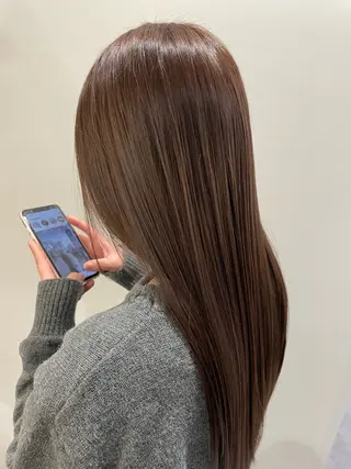 セミロング CARE ．KOBE所属・京谷 日向のヘアスタイル