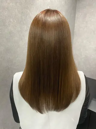 セミロング 岩崎 恵実のヘアスタイル