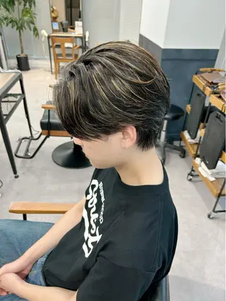 カラー メンズ 🤎ベージュカラー 🐶メンズパーマのヘアスタイル