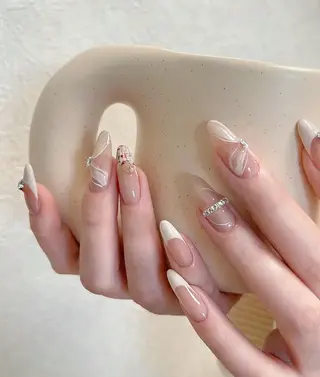 ネイル M🌷nail 長さだし専門店のネイルデザイン