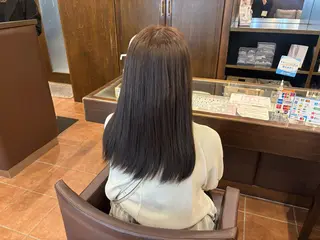 ロング カラー 武藤 冬月のヘアスタイル