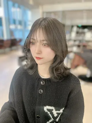 ミディアム 🎀大竹美侑／顔まわ りカット／レイヤーのヘアスタイル