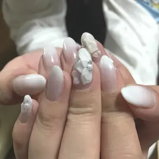 ネイル 高山 歩美のネイルデザイン