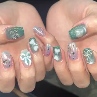 ネイル 🎀NAIL🎀 AI🪄︎︎◝✩のネイルデザイン