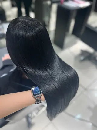 ロング 髪質改善/透明感カラ ー/レイヤー/あやはのヘアスタイル