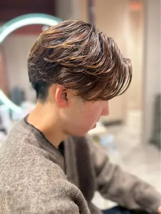 ミディアム アキト🌙 メンズ特化🔥のヘアスタイル