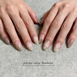 ネイル BONHEUR Annaのネイルデザイン