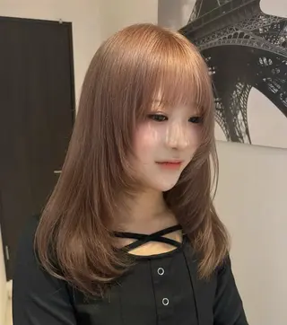 セミロング 🍒しの🍒 透明感カラー/カットのヘアスタイル