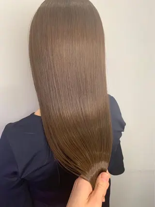 ロング 佐藤 奈佳子 サトウ ナカコのヘアスタイル