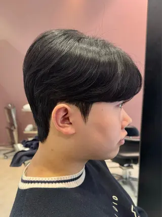 メンズ 韓国メンズヘア 🇰🇷櫻井健のヘアスタイル