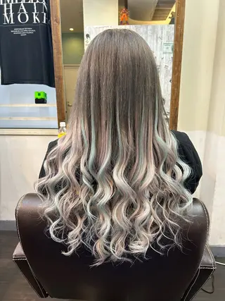 ロング LaLaMoana Rickyのヘアスタイル