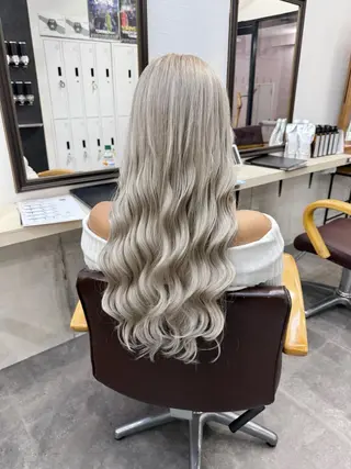 カラー U-topia 🌺井出萌菜🌺のヘアスタイル