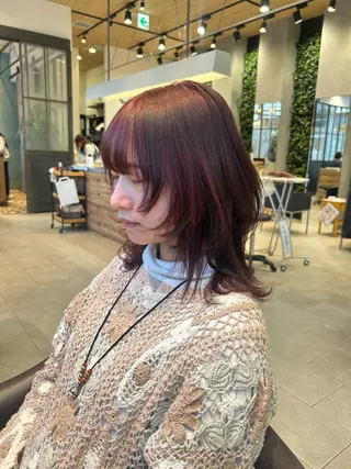 セミロング Lolonois 森ノ宮【 yui 】のヘアスタイル